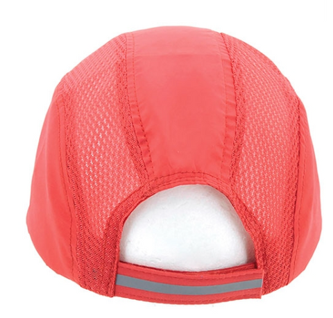 gorra con banda reflectante